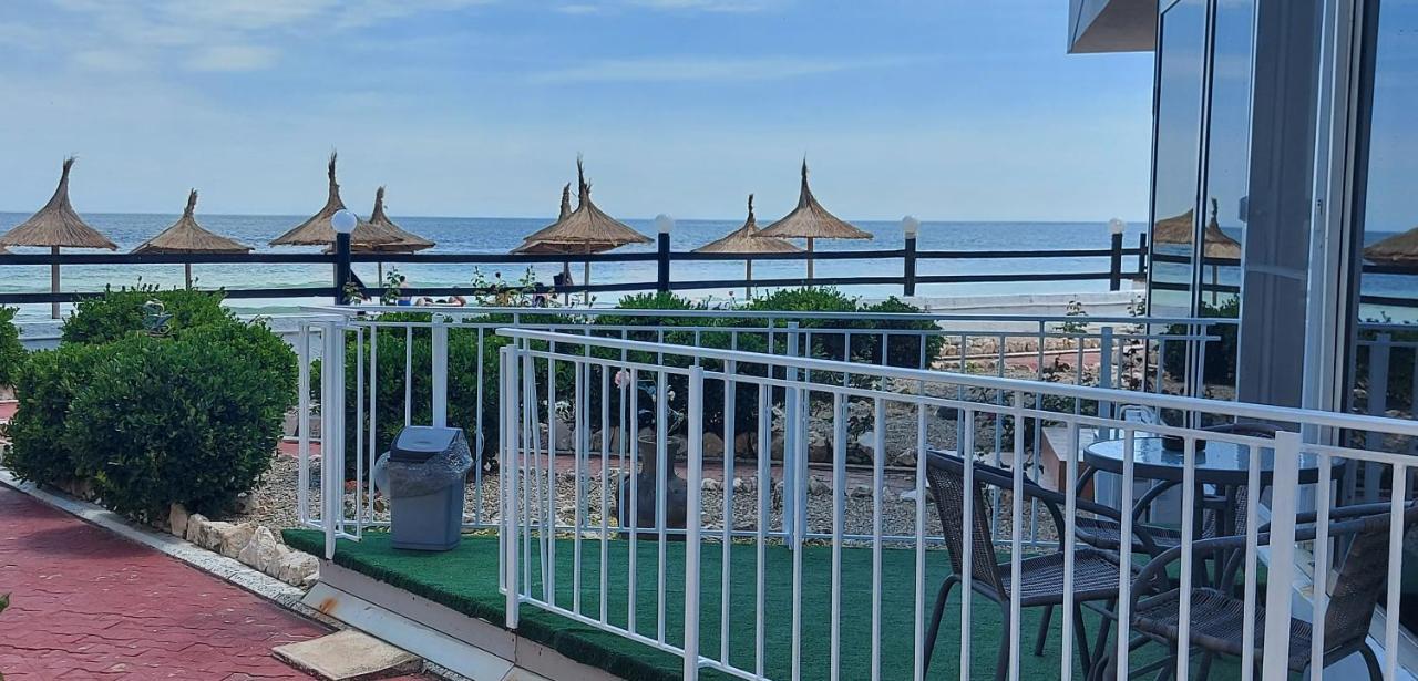 La Perla Bianca Residence Eforie Bagian luar foto