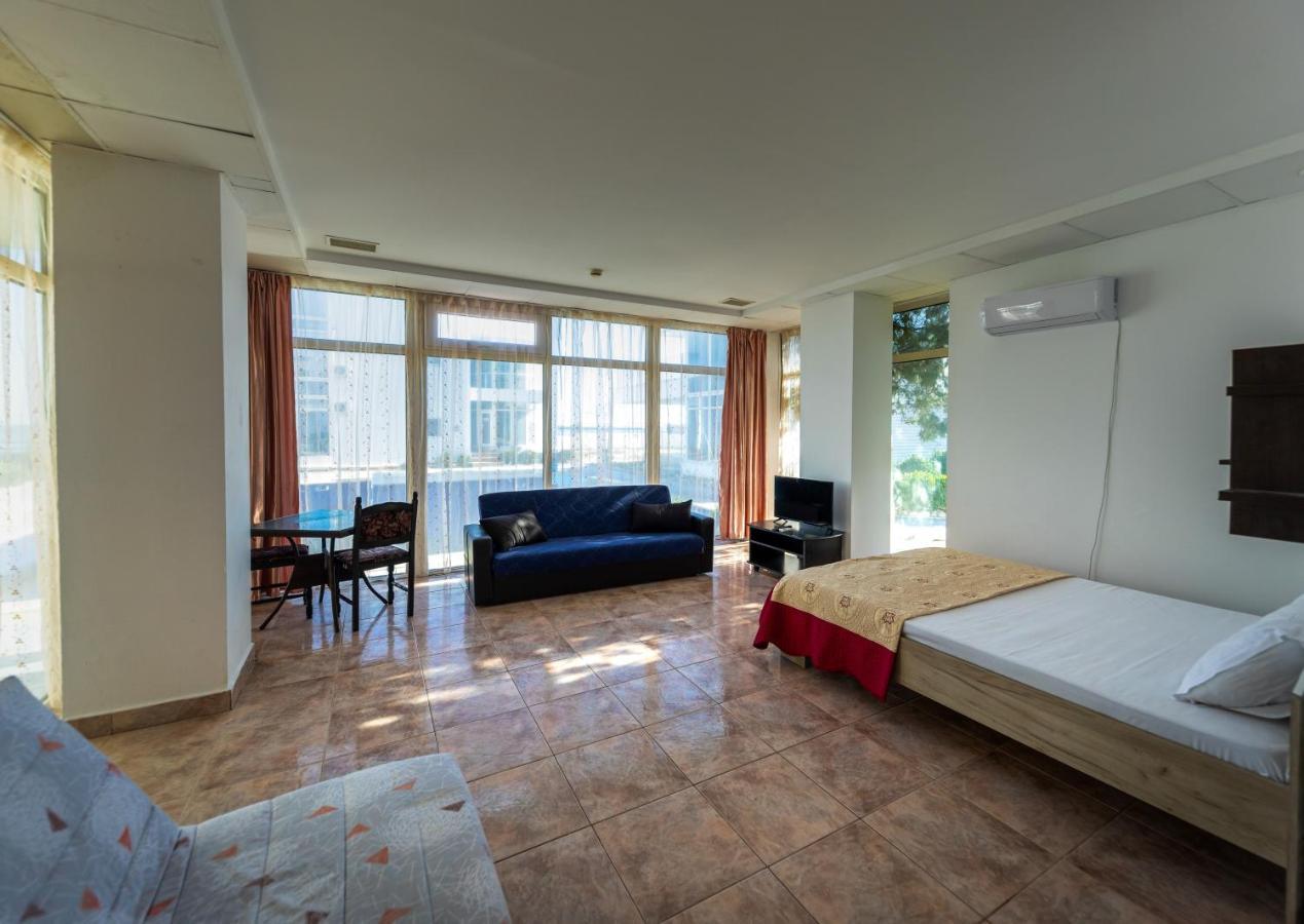 La Perla Bianca Residence Eforie Bagian luar foto
